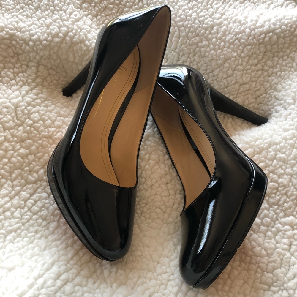 Cole Haan Chelsea Nike Air Black Patent Pumps - 6